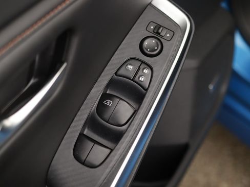 Used 2023 Nissan Sentra SR w/ SR Premium Package FWD image 23