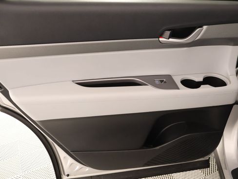 Used 2025 Hyundai Palisade SEL image 18