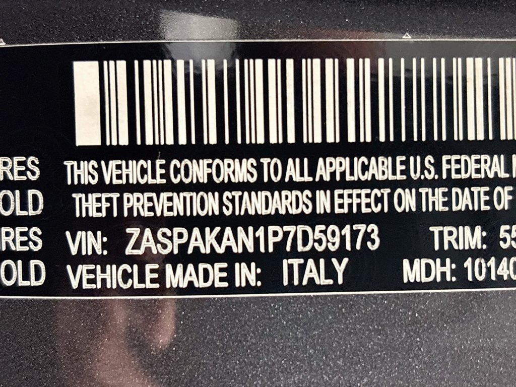 Used 2023 Alfa Romeo Stelvio Sprint AWD/4WD image 28