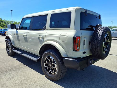 Used 2025 Ford Bronco Outer Banks AWD/4WD image 4