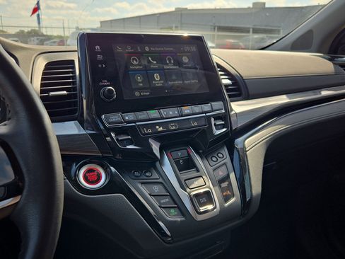 Certified 2024 Honda Odyssey Elite image 23