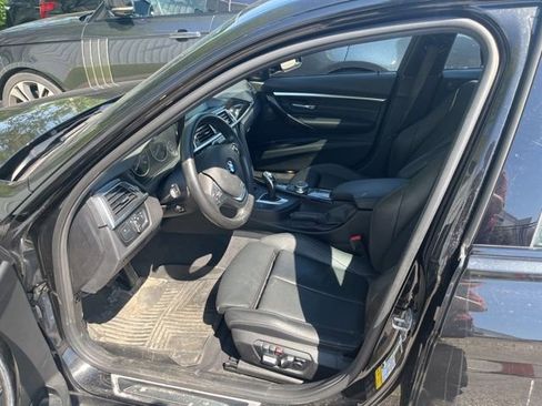 Used 2018 BMW 340i xDrive Sedan AWD/4WD image 4