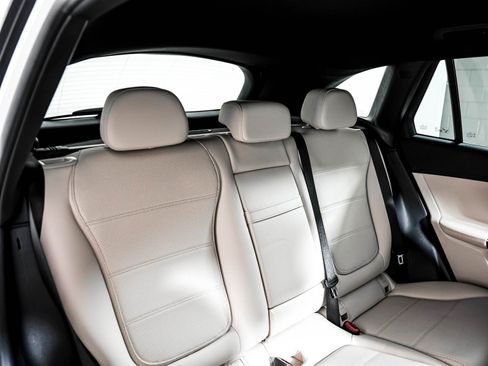 Certified 2025 Mercedes-Benz GLC 350e 4MATIC image 10