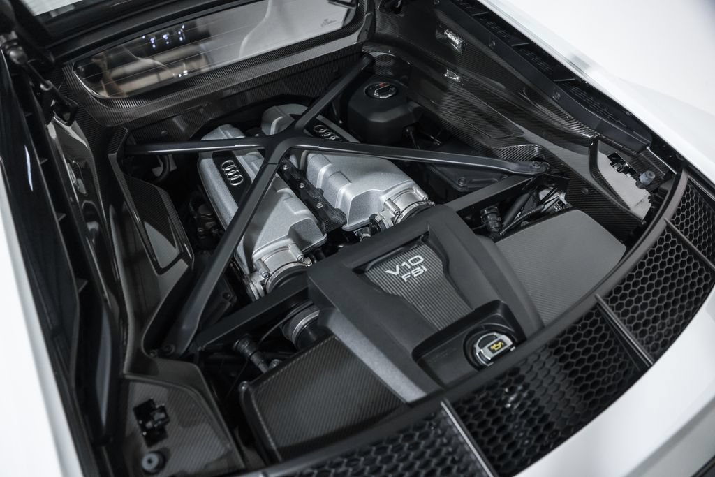Used 2018 Audi R8 V10 plus AWD/4WD image 24