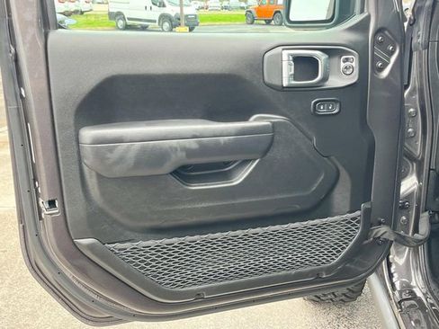 Used 2025 Jeep Wrangler Unlimited Sport S 4xe image 14