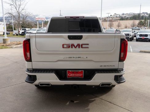 Used 2023 GMC Sierra 1500 Denali w/ Denali Reserve Package image 6