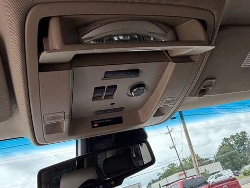 Used 2016 Chevrolet Tahoe LT RWD image 15