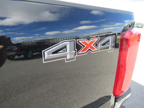 New 2026 Ford F350 XL w/ XL Chrome Package AWD/4WD image 9