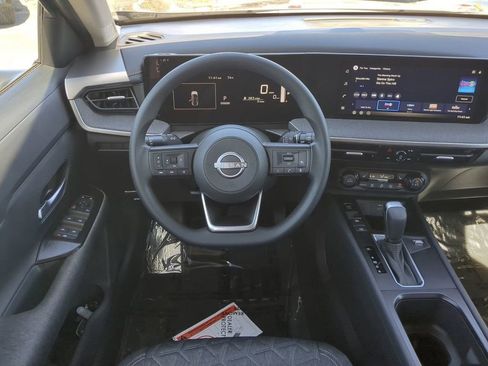 New 2026 Nissan Kicks SV w/ SV Premium Package image 16