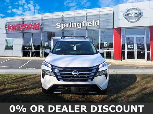 New 2026 Nissan Rogue Platinum w/ Platinum Premium Package image 2