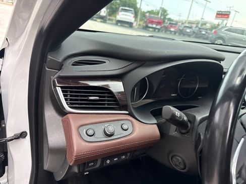 Used 2019 Buick LaCrosse Avenir w/ Driver Confidence Package II AWD/4WD image 26