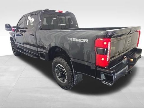 Used 2024 Ford F350 Lariat w/ Lariat Ultimate Package AWD/4WD image 4