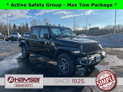 New 2026 Jeep Gladiator Sport