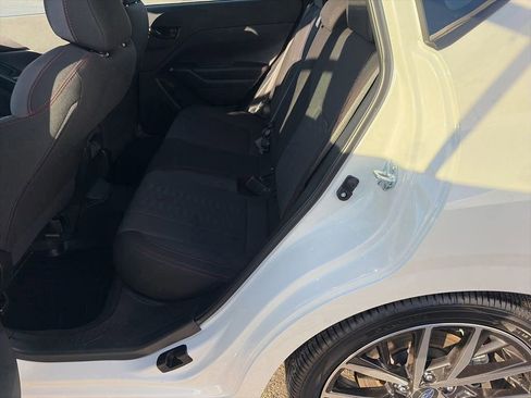 Used 2025 Subaru Impreza 2.0i Sport image 10