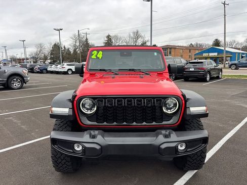 Used 2024 Jeep Wrangler Willys image 5