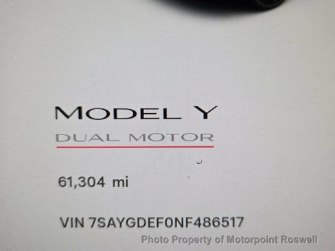 Used 2022 Tesla Model Y Performance AWD/4WD image 3