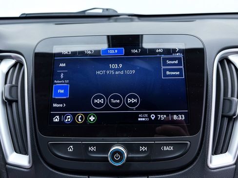 Used 2022 Chevrolet Malibu LS FWD image 18