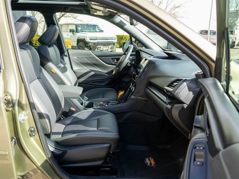 Used 2025 Subaru Forester Wilderness image 10