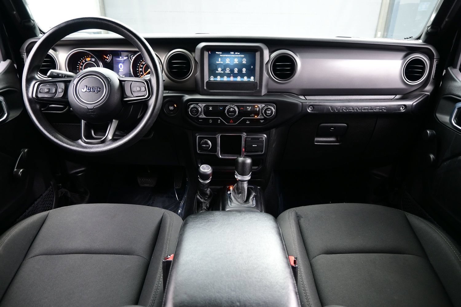 Used 2022 Jeep Wrangler Unlimited Sport AWD/4WD image 18