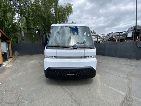 Used 2023 Chevrolet Brightdrop 600 w/ Active Safety Package 2 AWD/4WD image 9