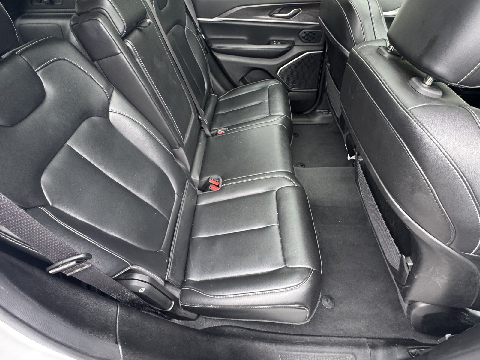 Used 2024 Jeep Grand Cherokee Limited 4xe AWD/4WD image 19