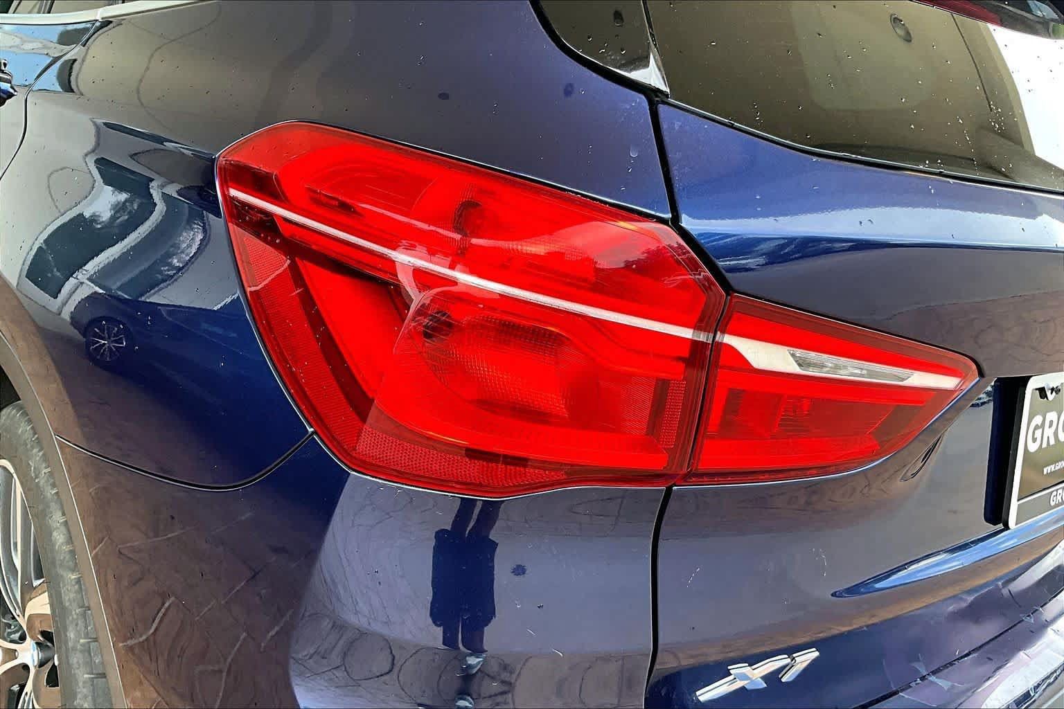 Used 2018 BMW X1 xDrive28i w/ Convenience Package AWD/4WD image 27