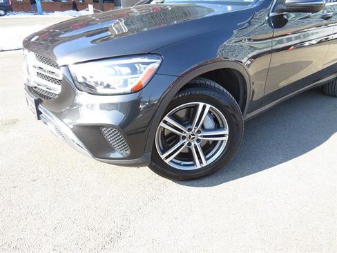 Used 2020 Mercedes-Benz GLC 300 4MATIC image 24