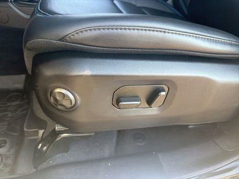 Used 2024 Jeep Wrangler Unlimited Rubicon 4xe image 26