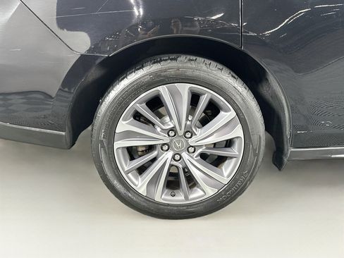 Used 2018 Acura MDX SH-AWD w/ Technology Package image 11
