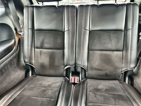 Used 2021 Dodge Durango R/T w/ Blacktop Package image 18