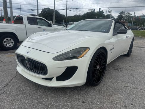 Used 2014 Maserati GranTurismo Convertible RWD image 1