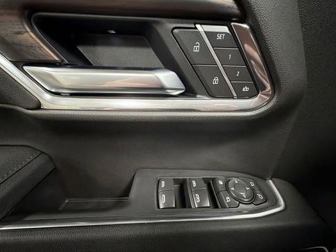 New 2026 GMC Sierra 1500 SLT w/ SLT Premium Plus Package image 23
