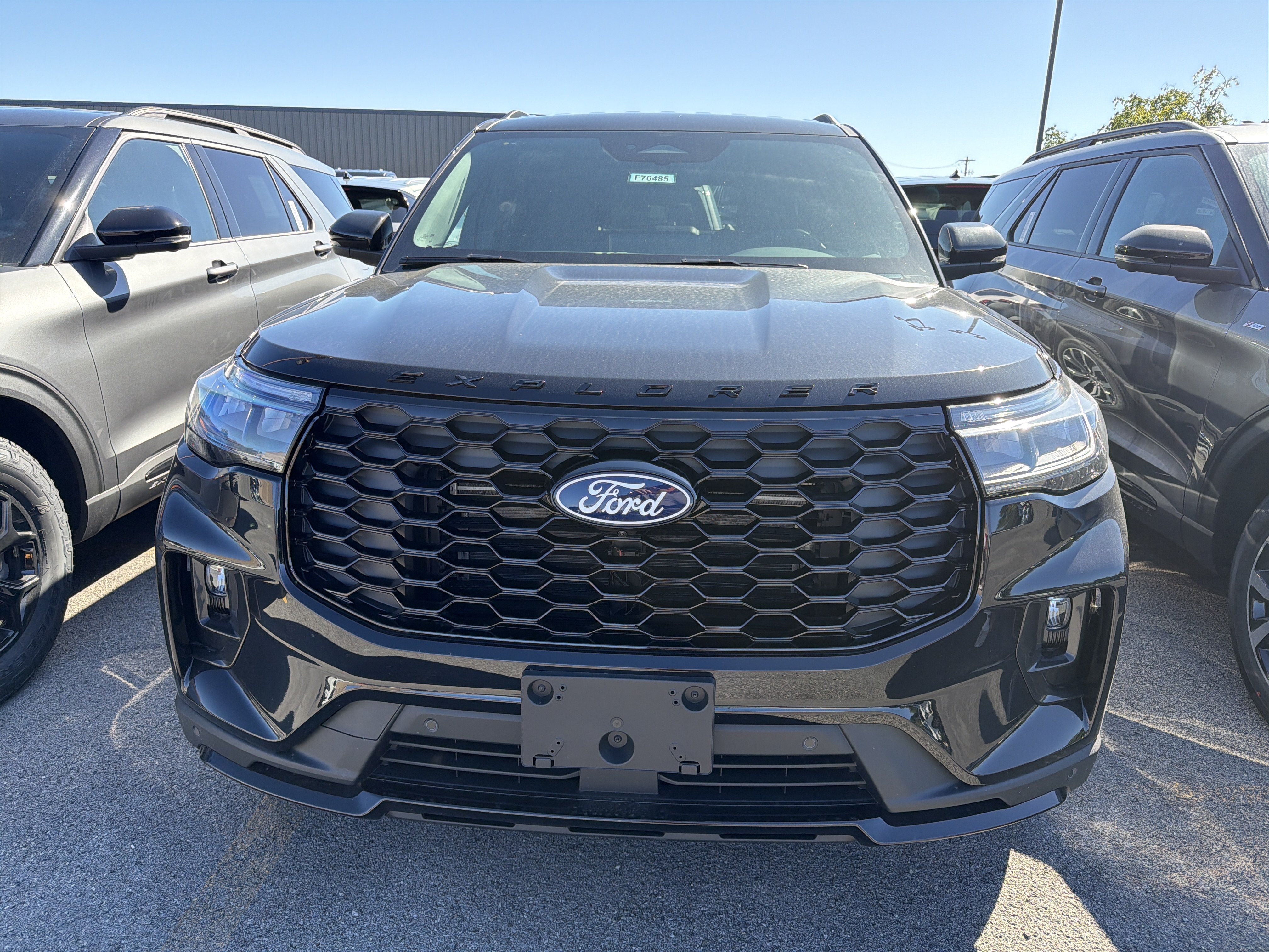 New 2027 Ford Explorer ST-Line AWD/4WD image 3