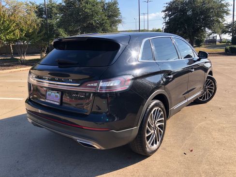 Used 2019 Lincoln Nautilus Reserve image 6