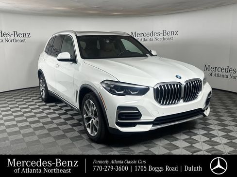 Used 2023 BMW X5 sDrive40i w/ Premium Package RWD image 1