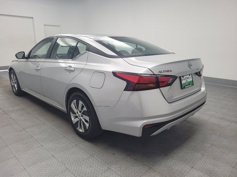 Used 2023 Nissan Altima 2.5 S FWD image 5
