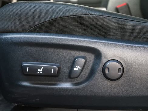 Used 2022 Toyota 4Runner SR5 image 24