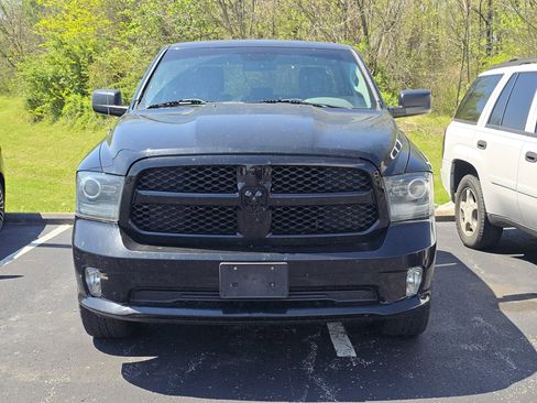 Used 2014 RAM 1500 Express w/ Black Ram 1500 Express Group image 6