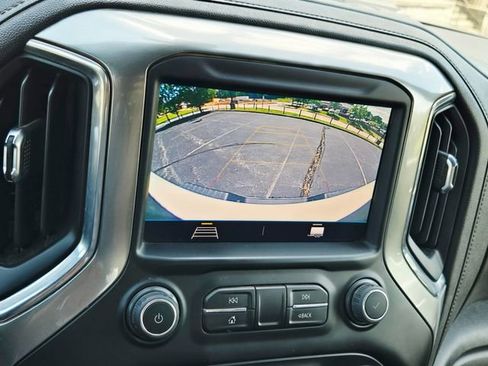 Used 2022 Chevrolet Silverado 2500 LT AWD/4WD image 26