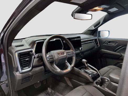 Used 2024 GMC Canyon Elevation w/ Convenience Package AWD/4WD image 9