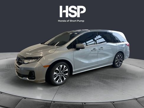 Used 2025 Honda Odyssey Elite image 1