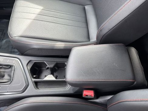Used 2024 Volkswagen Tiguan Wolfsburg Edition image 22