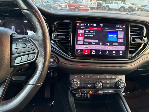 Used 2024 Dodge Durango GT AWD/4WD image 18