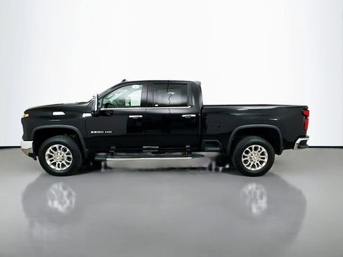 Used 2025 Chevrolet Silverado 3500 LTZ w/ LTZ Premium Package AWD/4WD image 6