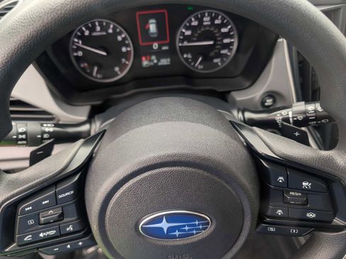 Certified 2025 Subaru Crosstrek 2.0i Premium image 15