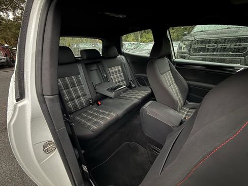 Used 2011 Volkswagen GTI Autobahn image 21