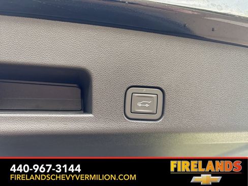 New 2026 Chevrolet Traverse LT w/ Sun and Wheel Package image 59