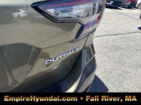 Used 2020 Subaru Outback Premium AWD/4WD image 6
