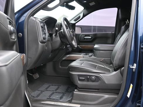 Used 2021 Chevrolet Silverado 1500 High Country w/ Technology Package image 18