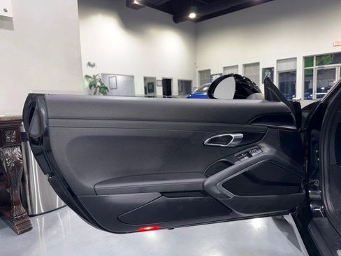 Used 2018 Porsche 911 Carrera image 46